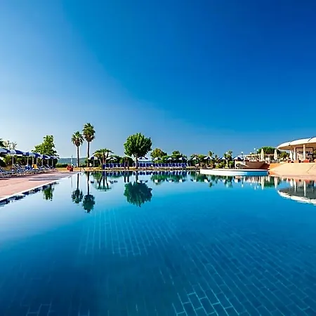Szálloda Baia Di Conte Club & Alghero